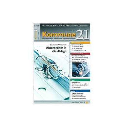 Cover des Magazins Kommune 21 mit einem Aktendeckel und verschiedenen Themenübersichten.